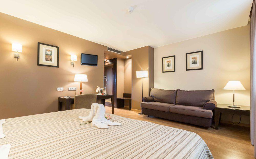El Patio Hotel La Almunia de Doña Godina Kültér fotó